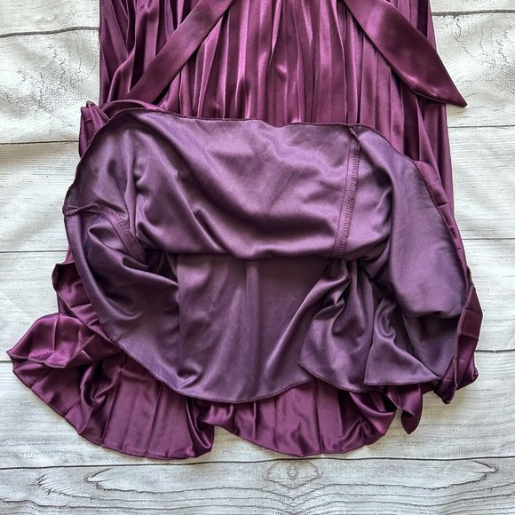 NEW! SPEECHLESS Juniors Dark Purple Sequin Formal Halter Dress Juniors Small NWT - Picture 5 of 8